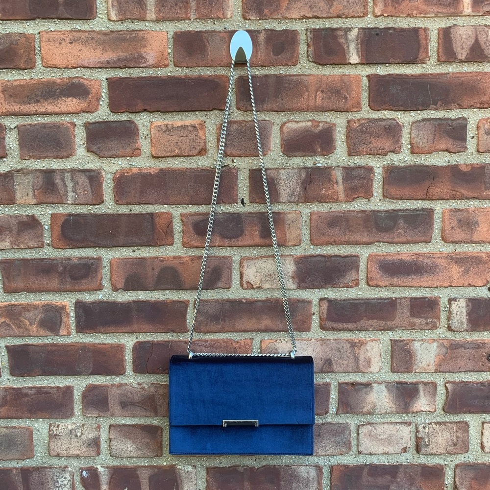 NWOT Ivanka Trump Mara Royal Blue Velvet Cocktail Purse with Silver Chain Strap - Picture 3 of 7